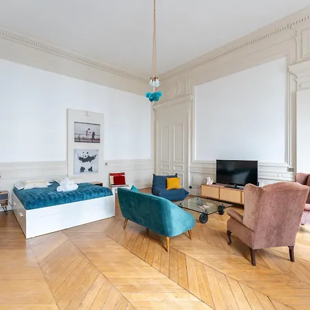 Le Revolutionnaire - Centre De Apartamento *
